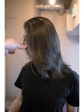 ニード(need) ハイライトシークレットカラー