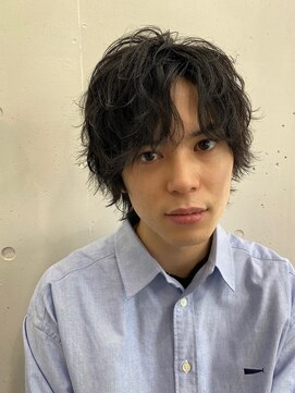 バイフィフス 原宿/表参道(by fifth) ラフな質感が◎スパイラルパーマ×センターパート