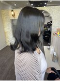 ダークグレー