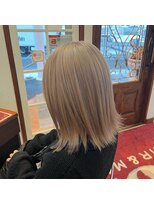 ゴッドヘアーアンドメイク 高崎店(GOD Hair&Make)&nbsp;ホワイトベージュ