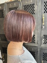 アチーブリス(achieve Liss)&nbsp;ハイライトカラー×ピンクカラー 大人可愛いミニボブ