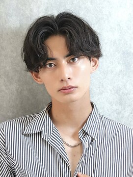 アーリー(Ali'i) ソフトツイストパーマ刈り上げセンターパート