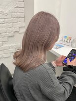 リアン バイ キートス(Lien by kiitos)&nbsp;グレージュ/ベージュ/ハイトーン/くびれヘア/春夏カラー/透明感