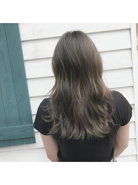 ルッソ チアロ(Lusso chiaro) さら艶ヘア/アッシュカラー/グレーベージュ/30代40代50代