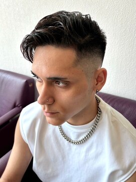 ブリランチン イワタ(Brilliantine Iwata) 片側流しフェード