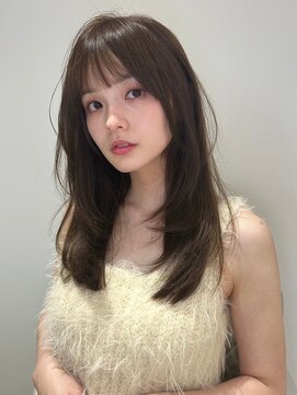 ユーフォリア 青山(Euphoria) オリーブベージュ 大人カラー シアーカラー ロング レイヤー