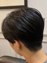 ミリオンバックス 神田店(Million Bucks)&nbsp;スパイキーショート/スペインカール<理容室>[メンズ/床屋/神田]