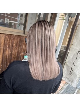 エン(en) シャドールーツ