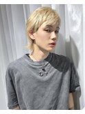 ブロンドヘア　スパイキーショート　メンスハイトーン　MOMO