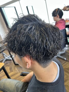 ステレオ ヘアデザイン 安城店(STEREO HAIR DESIGN) …ツイスパ11月)…