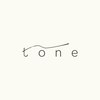 トーン(tone)のお店ロゴ
