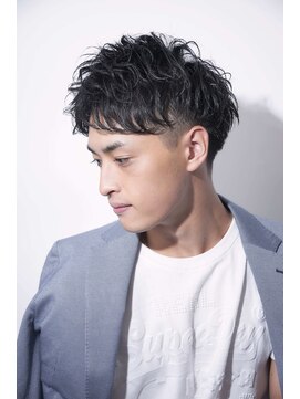 ラヴィニュー 秋葉原 神田(LAVIE NEW) ビジネスマンジェットモヒカン<理容室>
