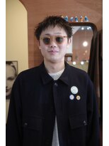 エディ(Edy)&nbsp;スパイキーショート刈り上げニュアンスパーマメンズ眉毛カット