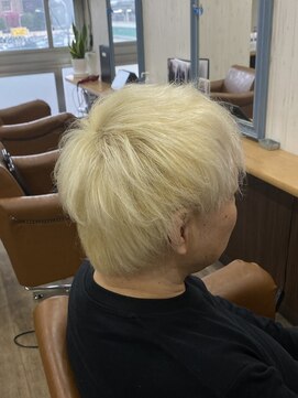 ヘアメイクアクト 都賀店 ブリーチリタッチ