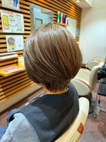 コンフェティ つばき山下通店(Confetti) ショートボブ
