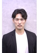 トラスト ザ バーバー 東京駅八重洲店(TRUST the Barber) ニュアンスパーマ/センターパートスタイル