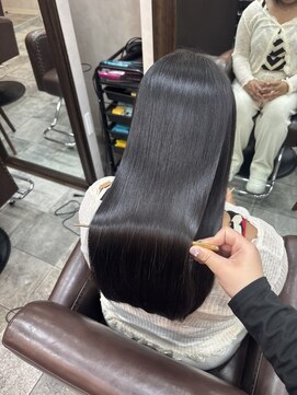 シアー 福岡天神店(SHEER.) 髪質改善×縮毛矯正×酸性ストレート【天神,福岡天神美容室】