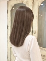 リリー(Rilie) セミロング/顔まわりレイヤー/グレージュ/透明感/艶髪