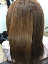 ヘアースペース キューティア 《キューティア》うるつやストレート