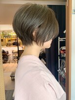 アヴァロン(AVALON)&nbsp;横顔美人☆×絶壁解消×大人ショート