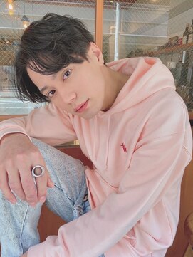 ルービック バランス 天王寺(Rubik's×Balance) ナチュラルツイストスパイラルパーマ/センターパート