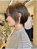 ショートボブパーマ20代30代40代イヤリングカラー大人可愛い