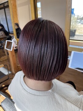 ルッカヘアガーデン バイ ラッシュゴールド(RUCCA HAIR GARDEN by LUSH GOLD) まるっこボブ