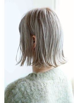 ヌディー(NUDII) ★