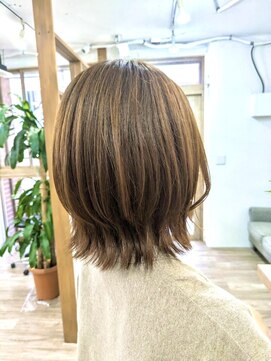 ナチュラル 南越谷店(Natural) レイヤーボブ/ハイトーンベージュカラー