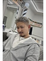 ダムディートウキョウ 心斎橋店(DAMDEE TOKYO)&nbsp;ホワイト×スパイキー