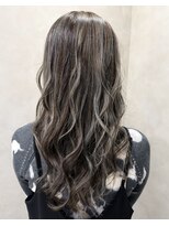 ジーナ 姪浜(Zina)&nbsp;ハイライト×くびれスタイル