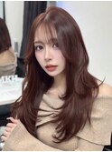 小顔ロングレイヤーカット顔周り冬グレージュカラー透明感カラー