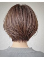 アンドモア(and MORE) 大人上品ショート