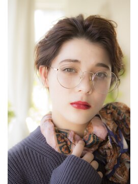 ミエル ヘア 新宿(miel hair) 〈mielhair新宿〉ハンサム大人ショート　イルミナ