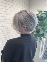 ミューバイケンジ(miu by KENJE)&nbsp;miu＆清水大誠　前下がりショート♪