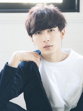 ディッセンバー 神宮前(December) 重めなニュアンスマッシュ