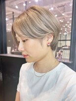 アイティーバイアルバム 八王子店(IT by ALBUM) ブロンドショート_ハッシュカットフルバング_ba477011