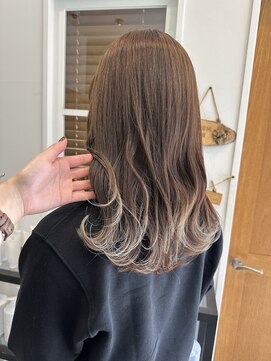 ジャガラ 千葉駅北口店(JAGARA) 赤み消しカラー/オリーブベージュ【千葉・千葉駅】