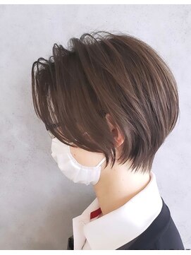 モアナ バイ ヘッドライト 川口店(Moana by HEADLIGHT) Moana【川口】#ハンサムショート#センターパート#大人可愛い