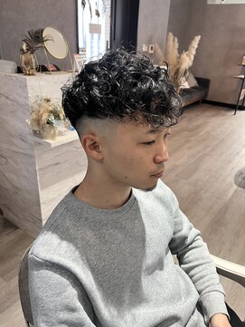 ヘアーラボ アッシュ(Hair Labo ASH) ショートスペインカール