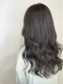 アヴァンス アリオ鳳店(AVANCE) シルバーグレージュ