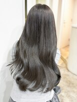 レア 表参道(L'ea)&nbsp;イメチェンヘアスタイルホワイトブロンド外はねボブワイドバング