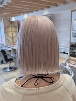 エイト新宿店(EIGHT shinjuku)&nbsp;ホワイトベージュ