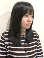 ルネシミズ(Rune shimizu)&nbsp;レイヤーカット/透明感カラー