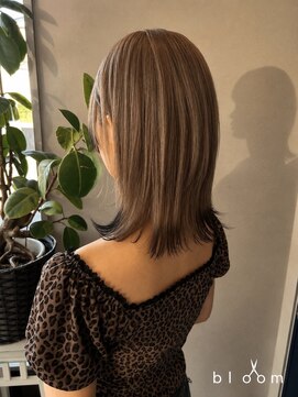 ブルームニキュウロク 富里(bloom 296) エンドカラー