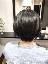 パレータ(PALETA)&nbsp;ハンドブローでまとまる丸みショートボブ