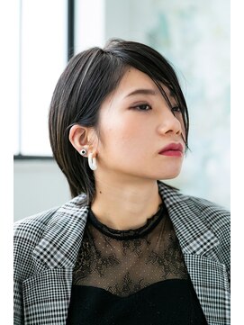 ブロッサム 若葉店(Blossom) ナチュラルかっこいい タイトスタイル