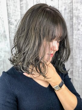 サーヴ ネクスト ヘア 元町店(SERVE next hair) ハイライト×アッシュベージュ