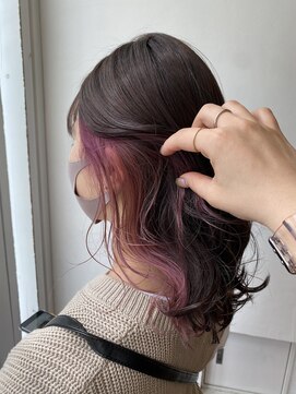 アン(Hair make un) 桜ピンクインナーカラー