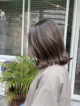 ヘアハウス ルアナ(Hair House Luana by NYNY) グレージュカラー